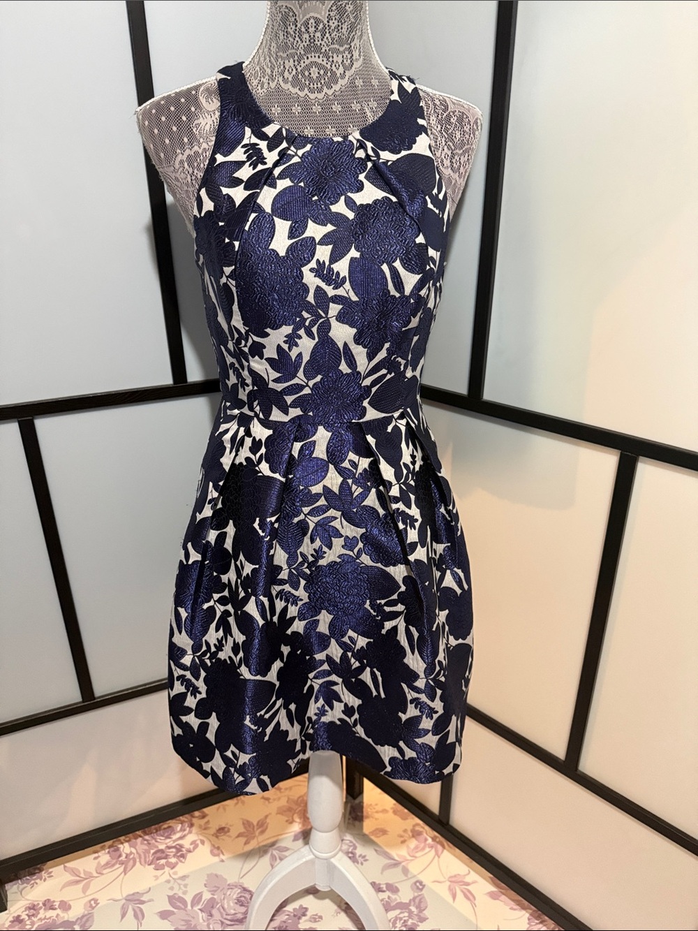 Gianni Bini Navy and White Floral Jacquard Sleeveless Fit & Flare Mini Dress